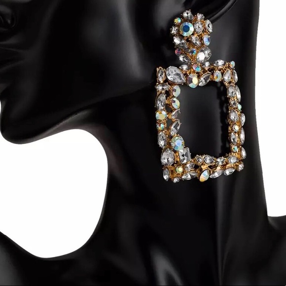 Door Knocker Earrings - Picture 4 of 5